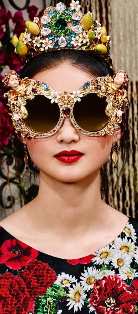 dolce gabbana ss2016 capsule collection|Dolce & Gabbana Spring 2016 .